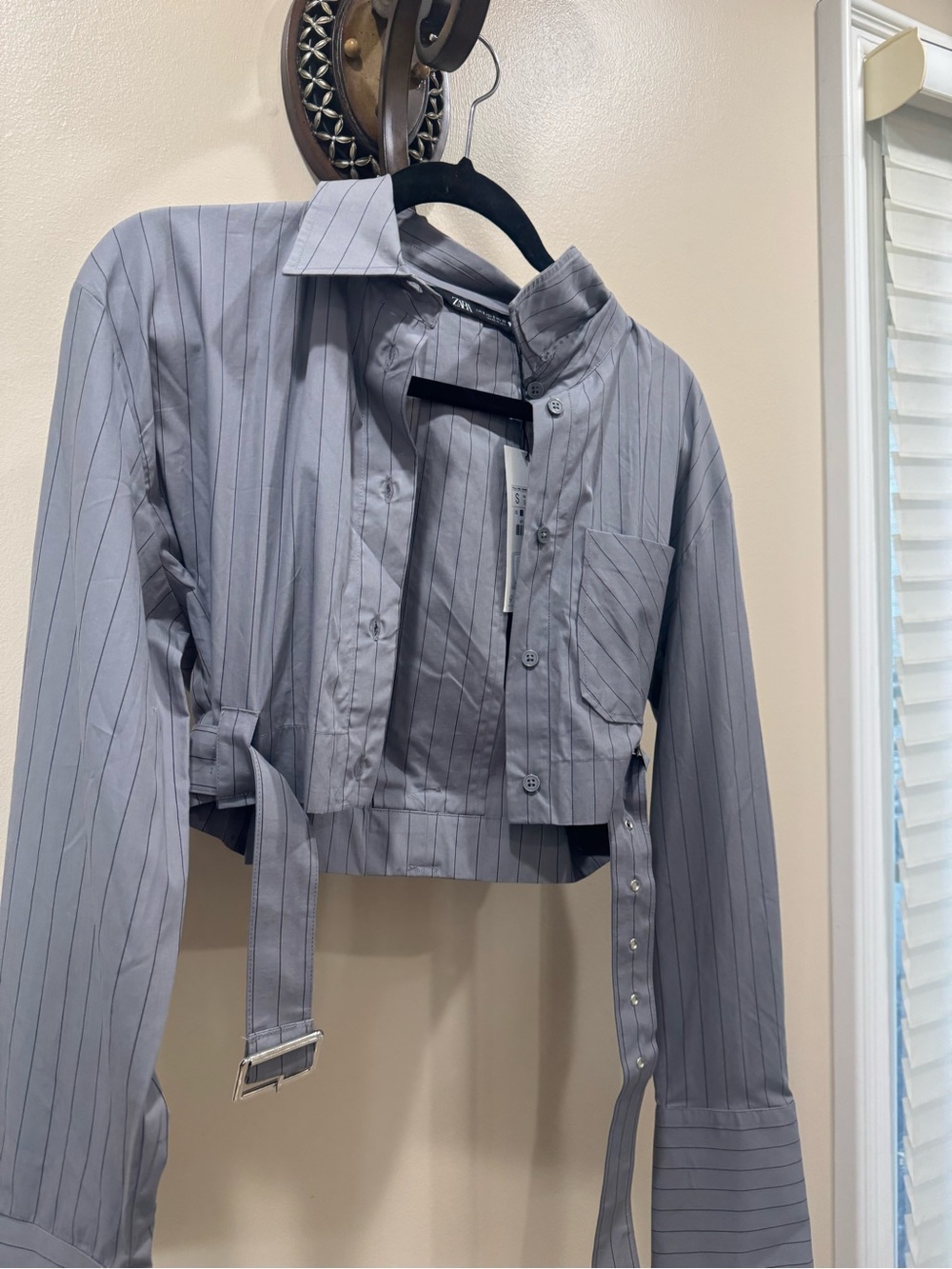 Zara Light Gray Pinstripe Cropped Shirt Jacket